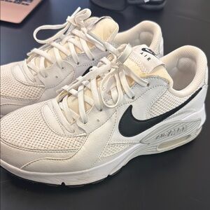 Nike Air Max White and Black Sneakers